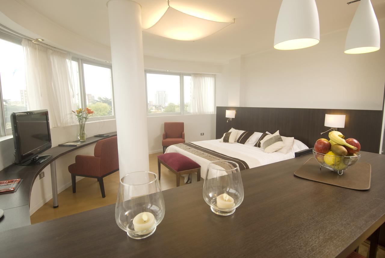 Plaza Suites Campana Ngoại thất bức ảnh
